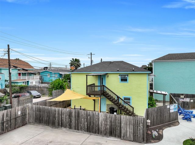 2324 Avenue P Back Up, Galveston, TX 77550