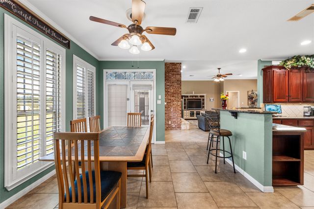 175 Winding Trail, Crawford, TX 76638