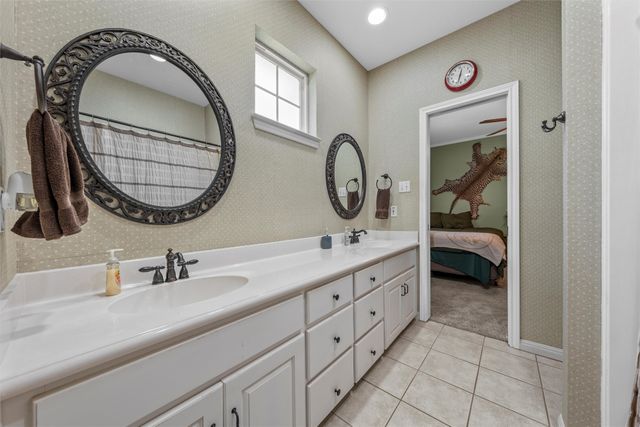 175 Winding Trail, Crawford, TX 76638