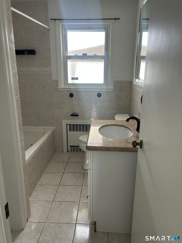 80 Alexander Avenue, Bridgeport, CT 06606