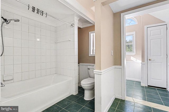 4570 WALTERS HATCHERY RD, Spring Grove, PA 17362