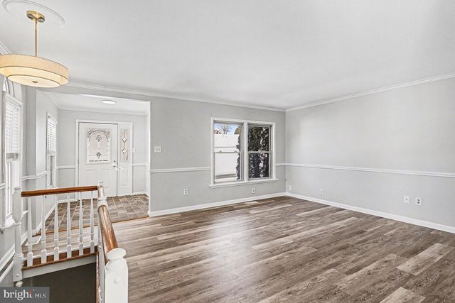 4570 WALTERS HATCHERY RD, Spring Grove, PA 17362