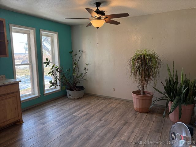 11225 S Oologah Circle, Oologah, OK 74053