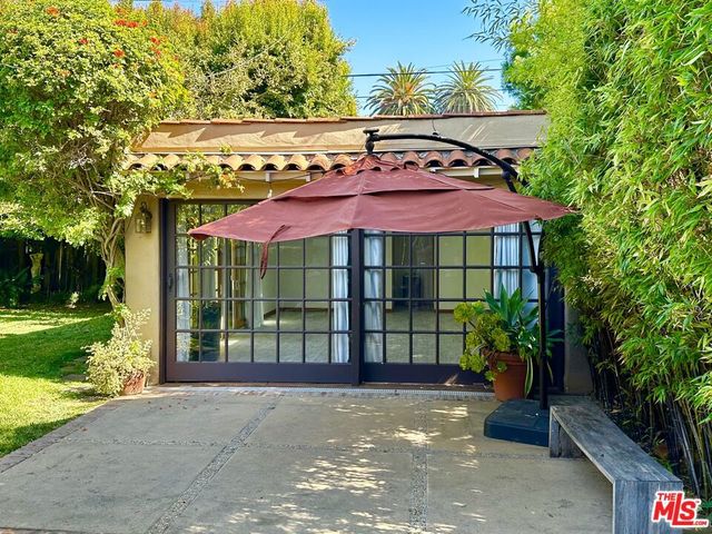 2012 Manning Avenue, Los Angeles, CA 90025