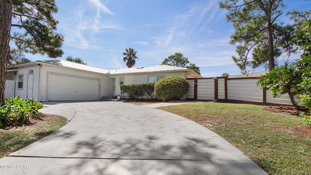 7425 S Lagoon Drive, Panama City, FL 32408