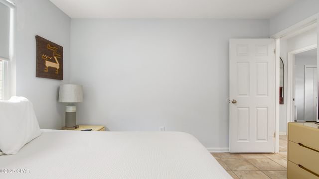 7425 S Lagoon Drive, Panama City, FL 32408