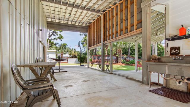 7425 S Lagoon Drive, Panama City, FL 32408