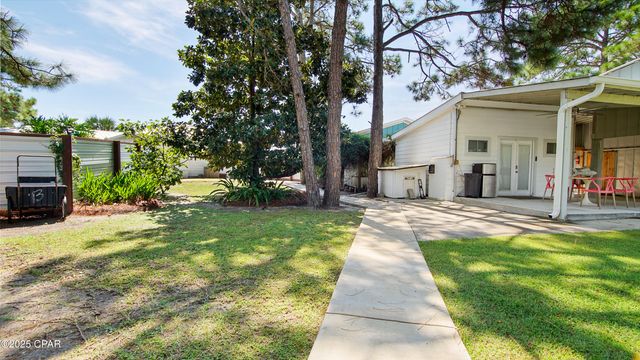 7425 S Lagoon Drive, Panama City, FL 32408