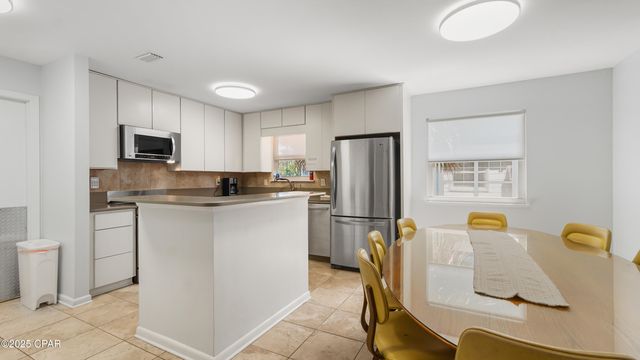 7425 S Lagoon Drive, Panama City, FL 32408