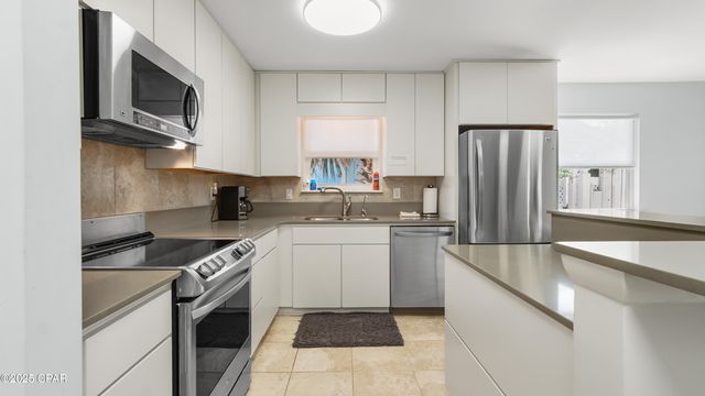7425 S Lagoon Drive, Panama City, FL 32408