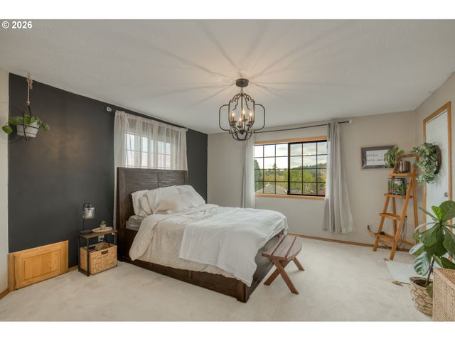 12913 Se 129TH Ct, Happy Valley, OR 97086