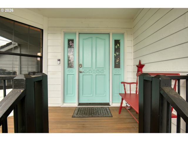 12913 Se 129TH Ct, Happy Valley, OR 97086