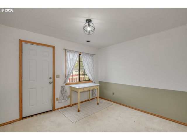 12913 Se 129TH Ct, Happy Valley, OR 97086