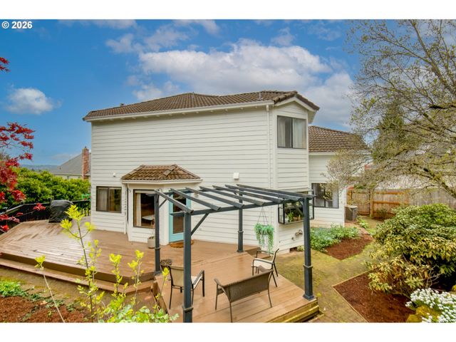 12913 Se 129TH Ct, Happy Valley, OR 97086