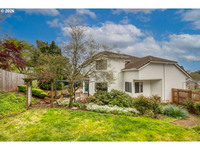 12913 Se 129TH Ct, Happy Valley, OR 97086