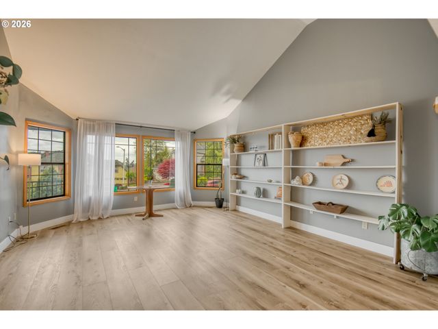 12913 Se 129TH Ct, Happy Valley, OR 97086