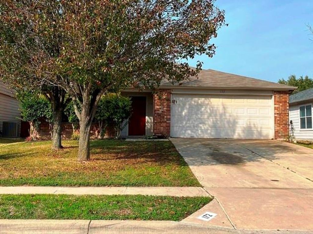 172 Spruce DR, Kyle, TX 78640