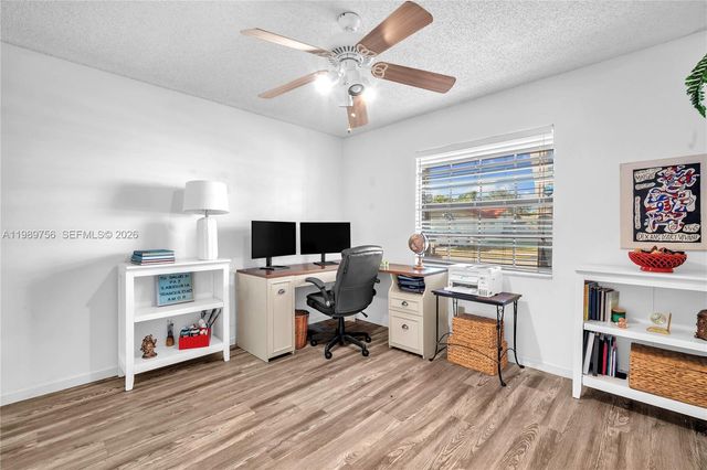 9300 NW 32nd Mnr, Sunrise, FL 33351