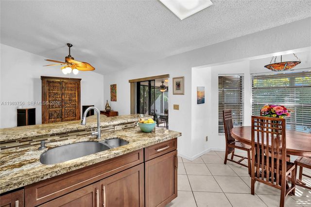 9300 NW 32nd Mnr, Sunrise, FL 33351