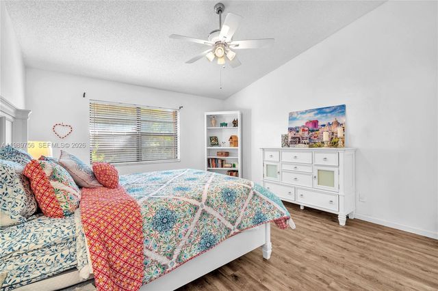 9300 NW 32nd Mnr, Sunrise, FL 33351