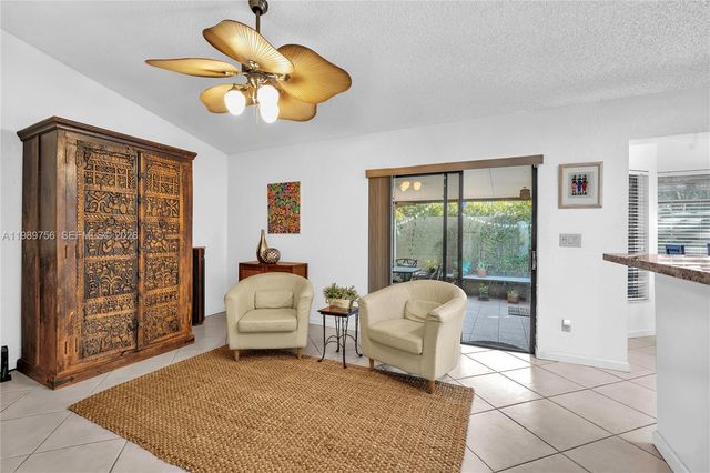 9300 NW 32nd Mnr, Sunrise, FL 33351