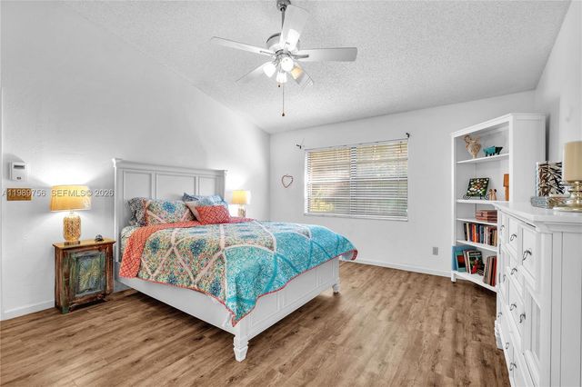 9300 NW 32nd Mnr, Sunrise, FL 33351