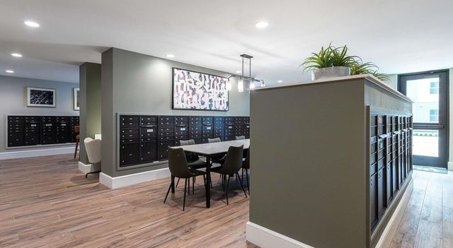 2425 Bell Street 1425, Houston, TX 77003