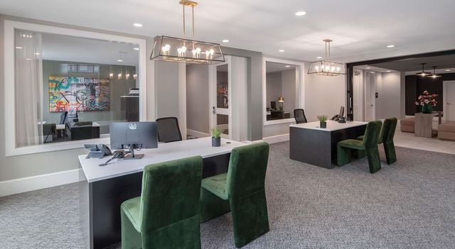 2425 Bell Street 1425, Houston, TX 77003