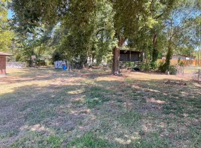 905 Nevell Street, Cleveland, TX 77327