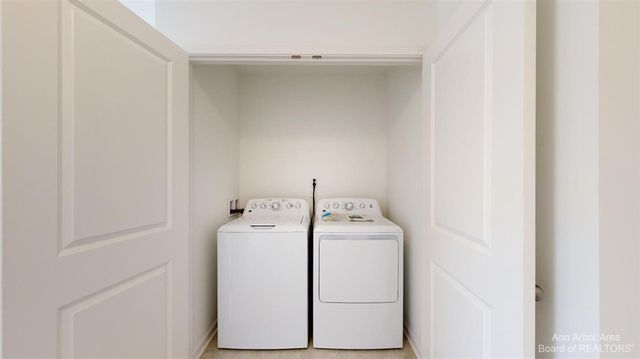 2741 Bristol Ridge Drive, Ann Arbor, MI 48105