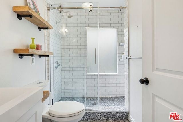 1020 N Avenue 51, Los Angeles, CA 90042