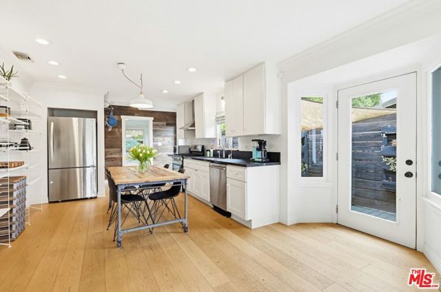 1020 N Avenue 51, Los Angeles, CA 90042