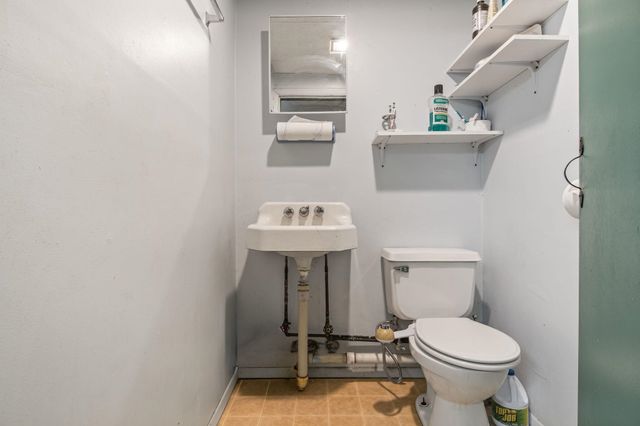 80 Chestnut Hill Road, Rochester, NH 03867