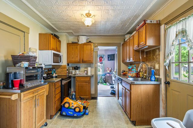 80 Chestnut Hill Road, Rochester, NH 03867