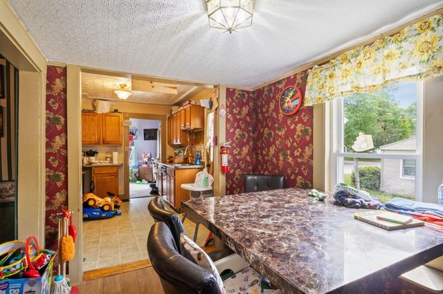 80 Chestnut Hill Road, Rochester, NH 03867