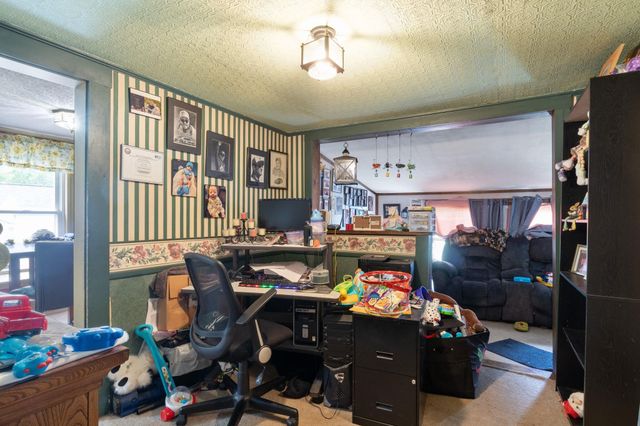 80 Chestnut Hill Road, Rochester, NH 03867