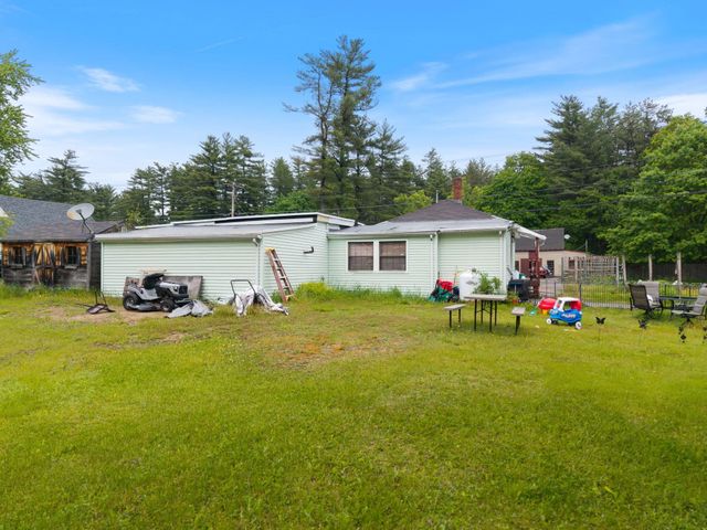80 Chestnut Hill Road, Rochester, NH 03867