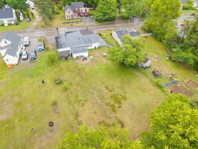 80 Chestnut Hill Road, Rochester, NH 03867