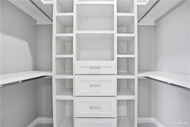 1309 E Evergreen Street, San Juan, TX 78589