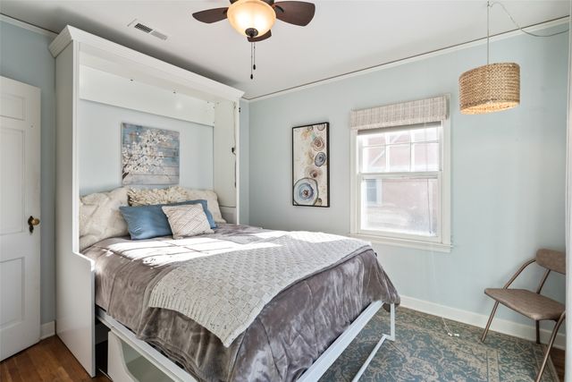 3218 Wright Street, Des Moines, IA 50316