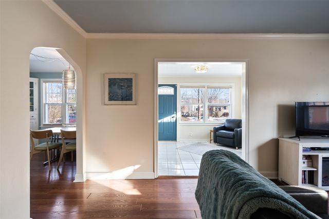 3218 Wright Street, Des Moines, IA 50316