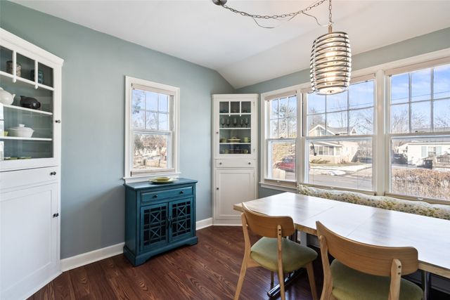 3218 Wright Street, Des Moines, IA 50316