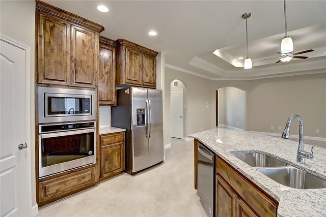 2202 Crystal Bay Dr, Corpus Christi, TX 78414