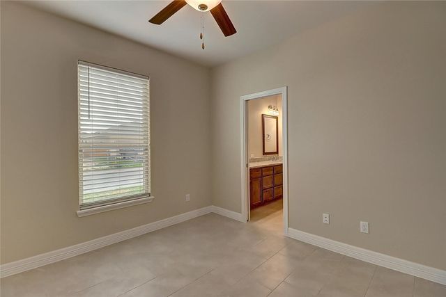 2202 Crystal Bay Dr, Corpus Christi, TX 78414