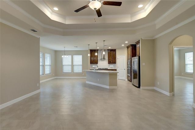 2202 Crystal Bay Dr, Corpus Christi, TX 78414