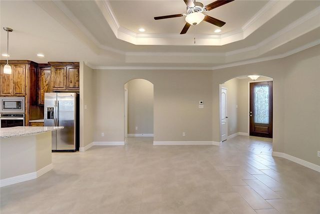 2202 Crystal Bay Dr, Corpus Christi, TX 78414