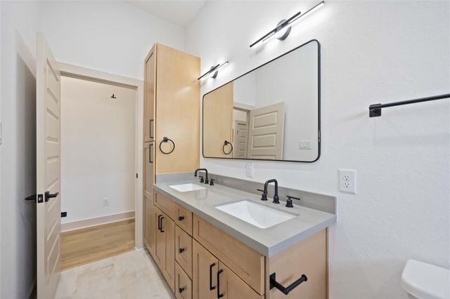 4214 Clover Street, Houston, TX 77051