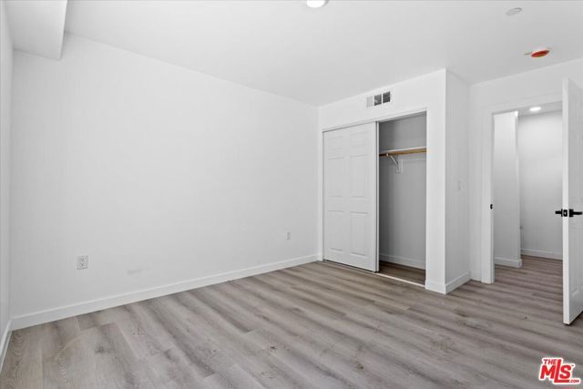 850 W Gage Avenue, Los Angeles, CA 90044