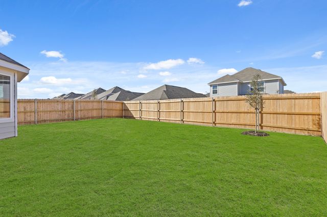 836 Jetliner Avenue, Fort Worth, TX 76131