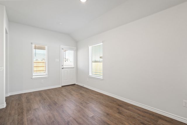 836 Jetliner Avenue, Fort Worth, TX 76131